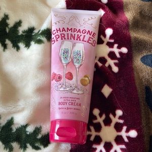 Bath and body works champagne sprinkles lotion